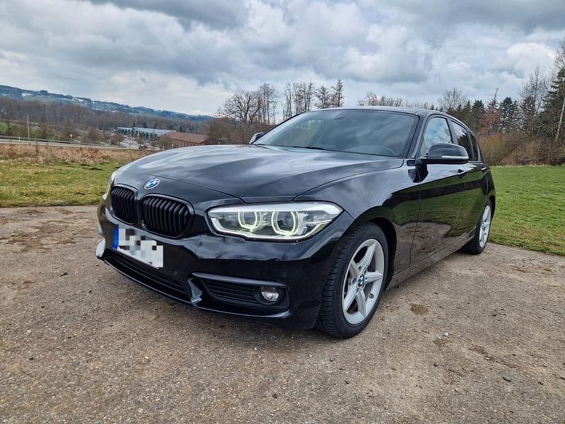 Second-hand BMW 116 Advantage 116 CP (85 kW) 2017 Negru Hatchback