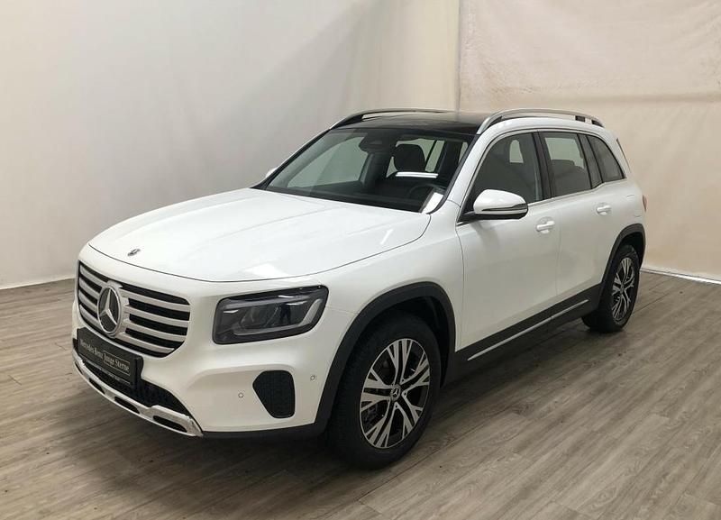 Unilack polarweiss Gebraucht 2024 Mercedes GLB220 Progressive SUV | 44.490 € (Fairer Preis) - Bild 1/4