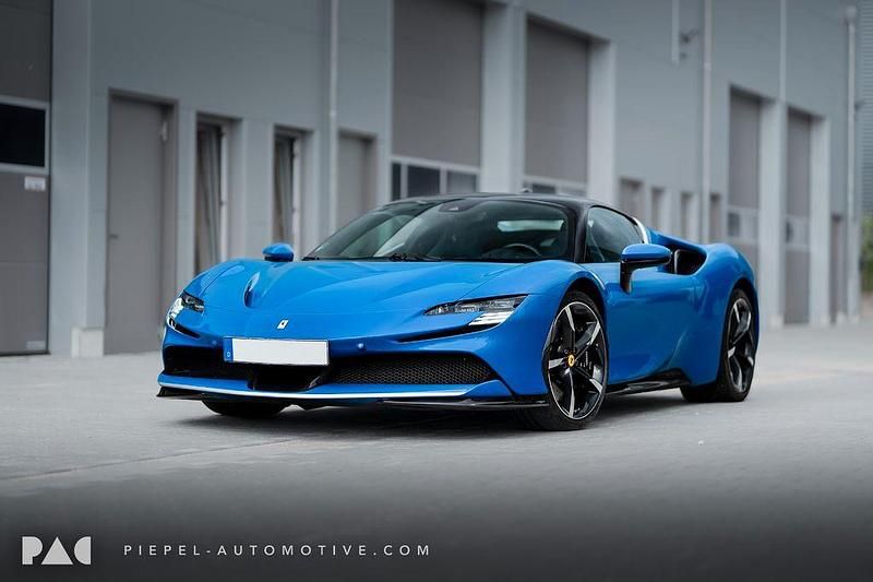 Gebraucht Ferrari SF90 2022 Blau