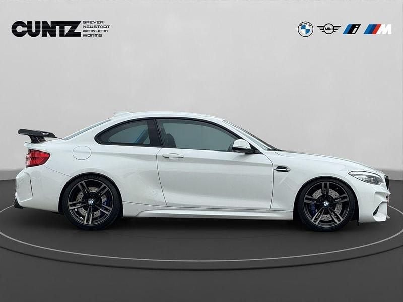 Gebraucht BMW M2 Performance 370 PS (272 kW) 2018 Alpinweiß uni Coupé