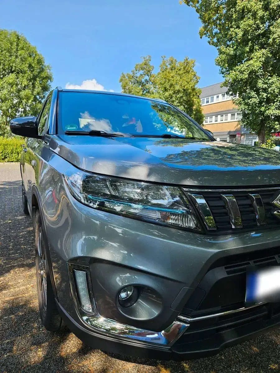 Gebraucht Suzuki Vitara Comfort 129 PS (94 kW) 2020 Silber SUV