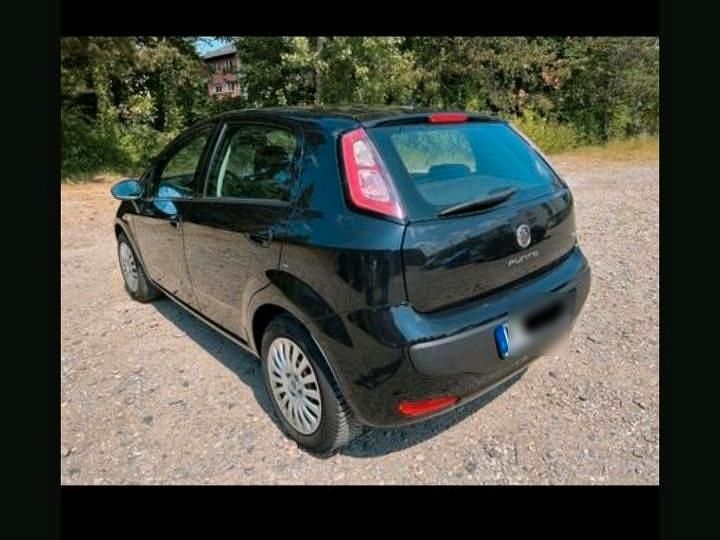 Schwarz Gebraucht 2011 Fiat Punto Evo Kleinwagen | 3.600 € (Fairer Preis) - Bild 1/4
