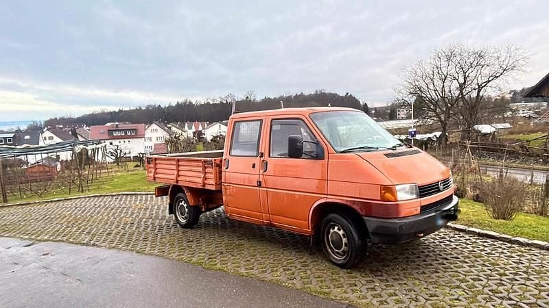 Gebraucht VW T4 60 PS (44 kW) 1992 Orange Van