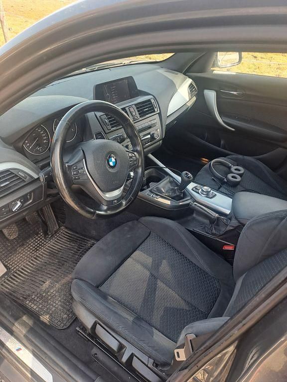 Gebraucht BMW 116 Performance 116 PS (85 kW) 2012 Grau Kleinwagen
