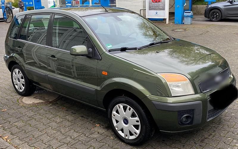 Grün Gebraucht 2006 Ford Fusion Kleinwagen | 1.800 € (Fairer Preis) - Bild 1/4