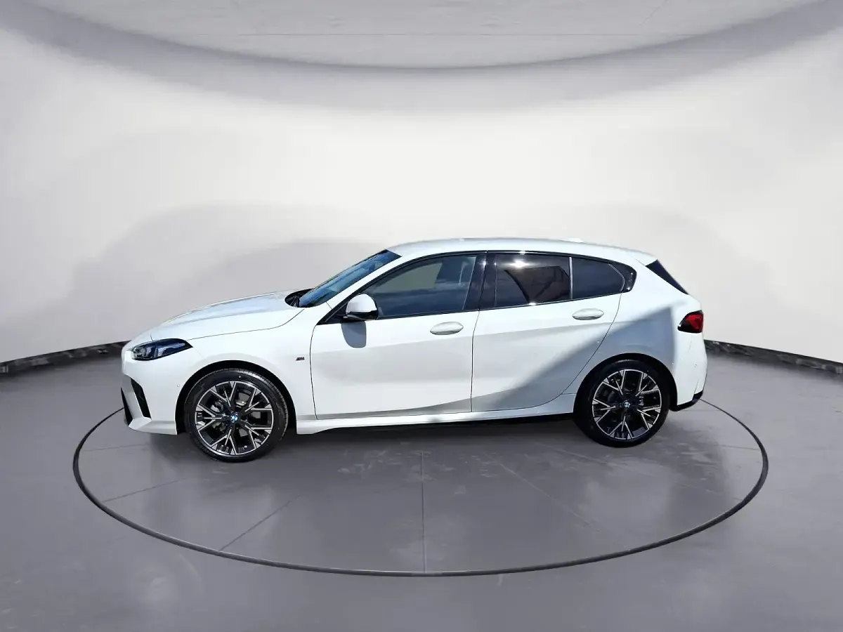 Gebraucht BMW 120 M Sport 170 PS (125 kW) 2025 Kleinwagen