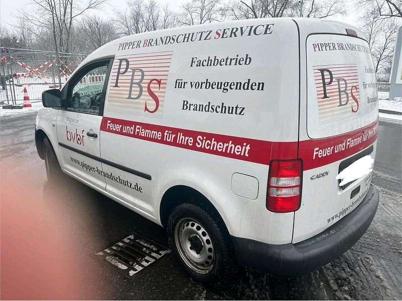 Gebraucht VW Caddy 90 PS (66 kW) 2012 Weiß Van / Kleinbus