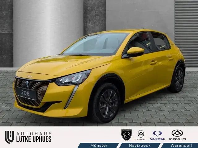 Gelb Gebraucht 2021 Peugeot e-208 Active Kleinwagen | 14.300 € (Fairer Preis) - Bild 1/4