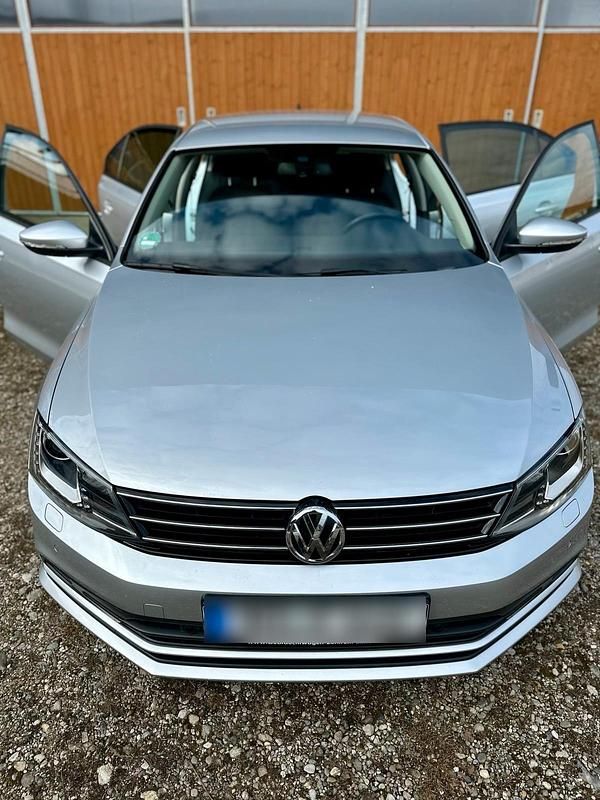 Gebraucht VW Jetta 110 PS (80 kW) 2014 Silber Limousine
