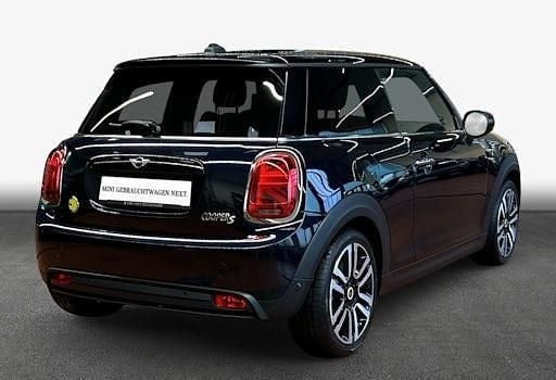 Gebraucht Mini Cooper Essential 135 kW (184 PS) 2023 Schwarz Kleinwagen
