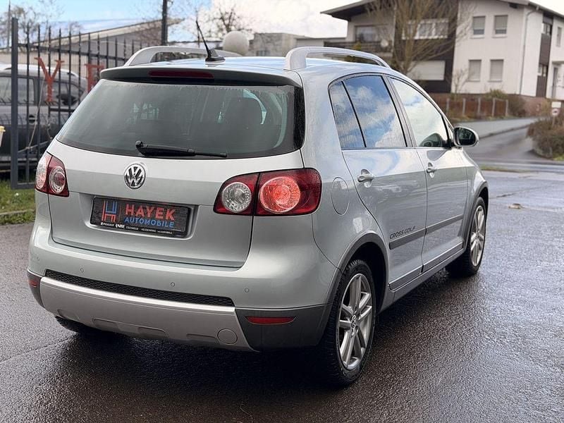 Gebraucht VW Golf V 140 PS (102 kW) 2007 Blau Limousine