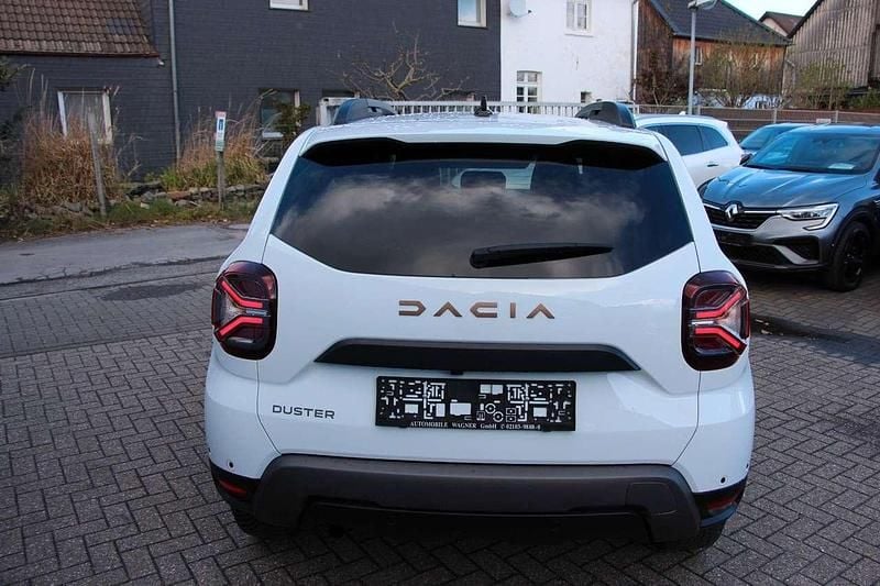 Gebraucht Dacia Duster Extreme 150 PS (110 kW) 2024 Weiß SUV