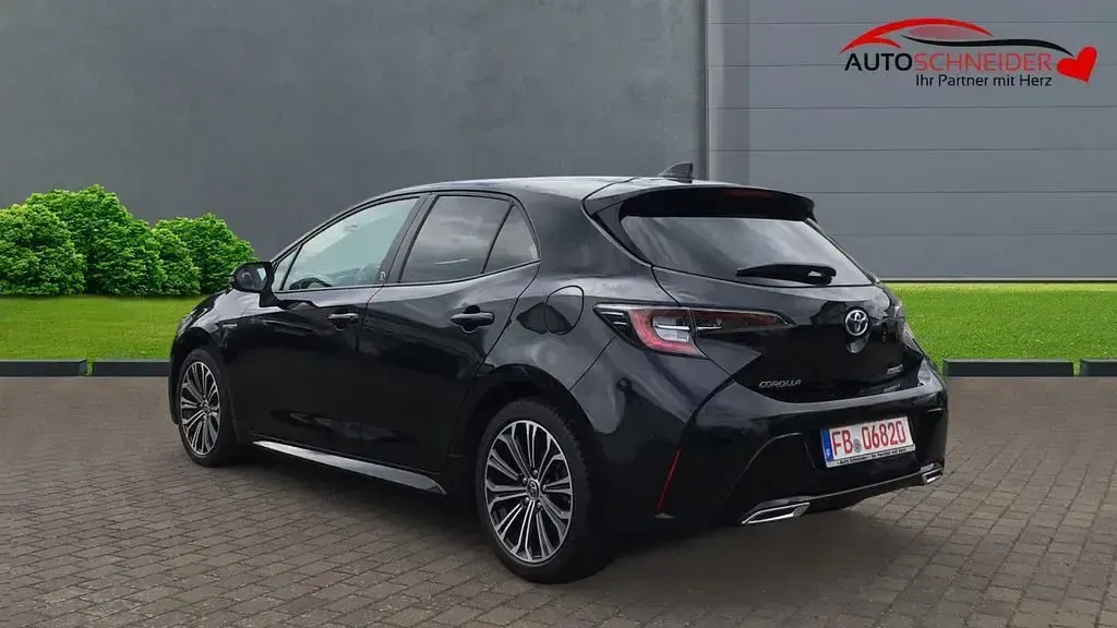 Gebraucht Toyota Corolla Hybrid Team 152 PS (111 kW) 2022 Schwarz Limousine
