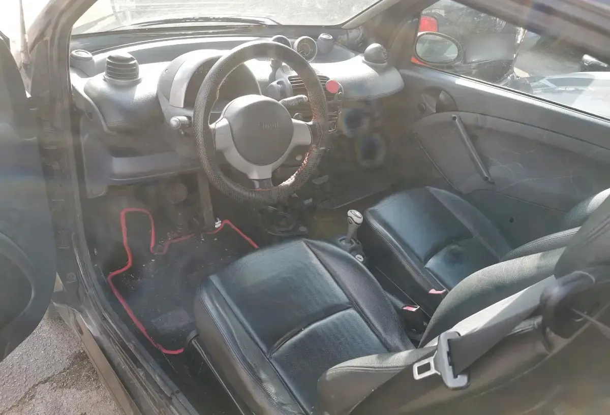 Gebraucht Smart ForTwo Cabrio 40 PS (29 kW) 2003 Schwarz Cabrio