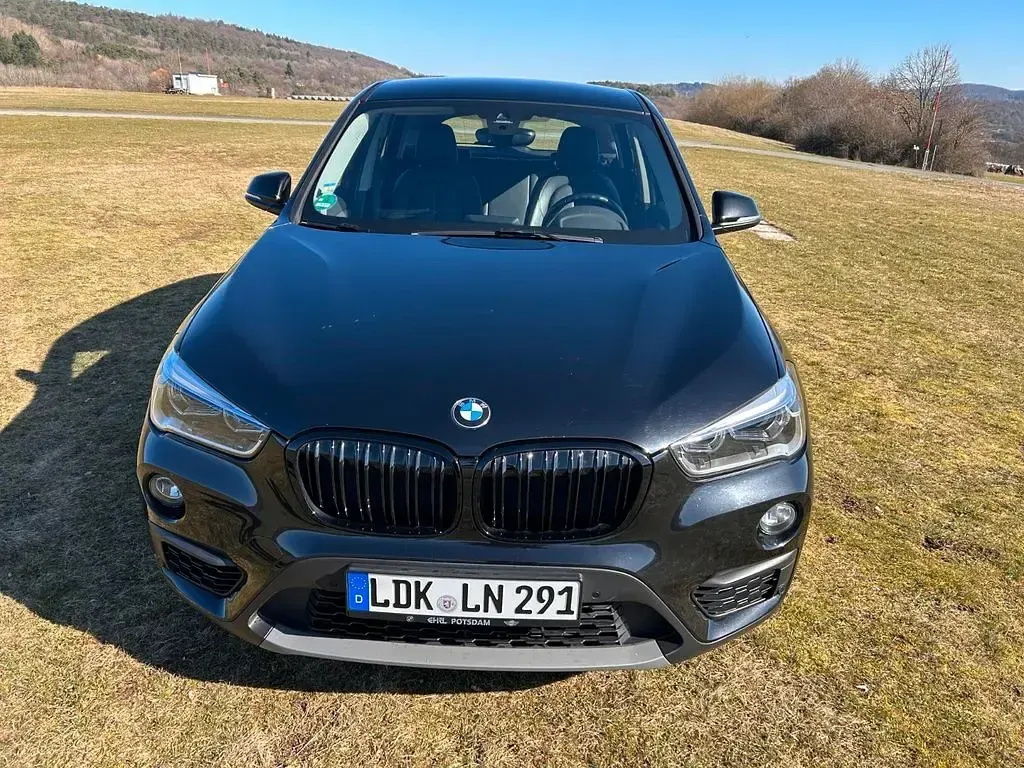 Gebraucht BMW X1 Advantage 150 PS (110 kW) 2016 Schwarz SUV