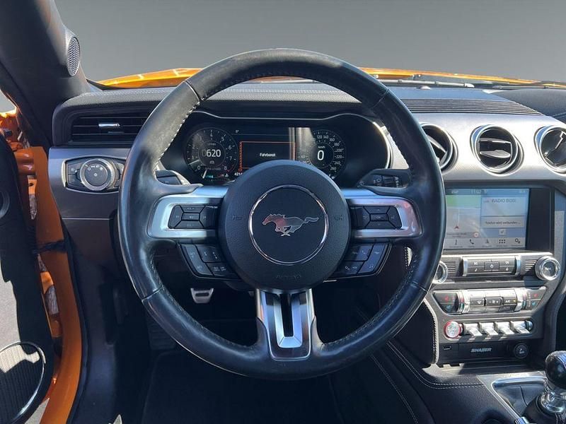 Gebraucht Ford Mustang GT Convertible 450 PS (330 kW) 2019 Orange Cabrio