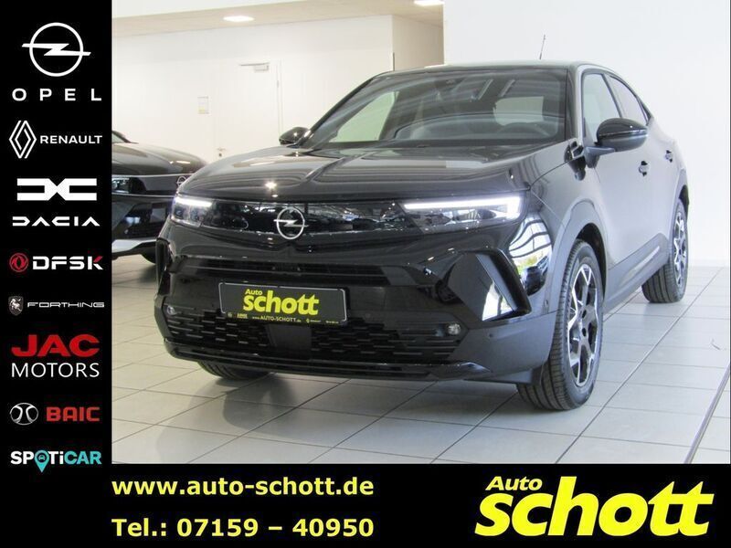 Schwarz (lackierung schwarz perla nera/typ aussenverkl) Gebraucht 2024 Opel Mokka-e Ultimate SUV | 33.390 € - Bild 1/4