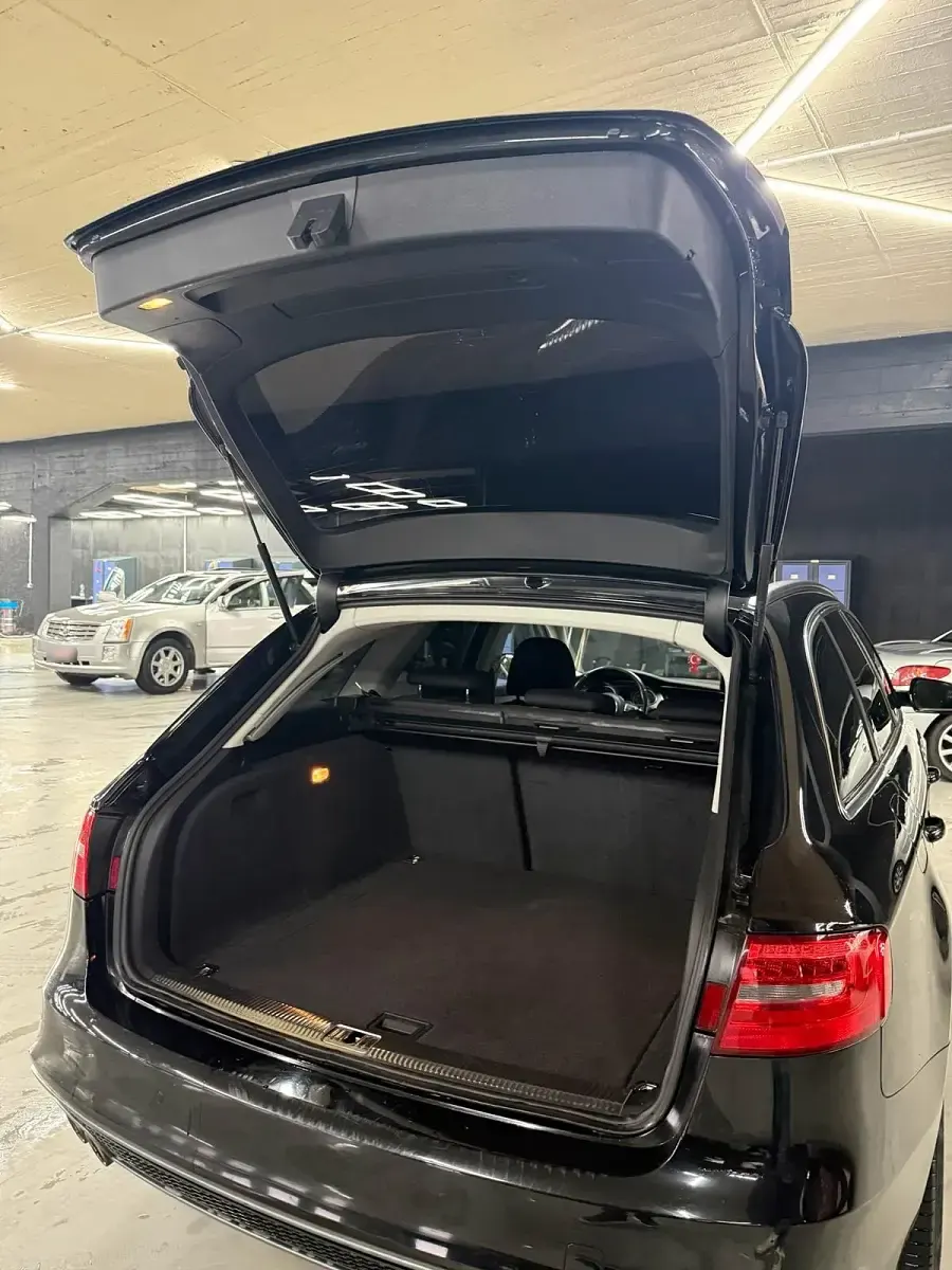 Gebraucht Audi A4 177 PS (130 kW) 2013 Schwarz Kombi