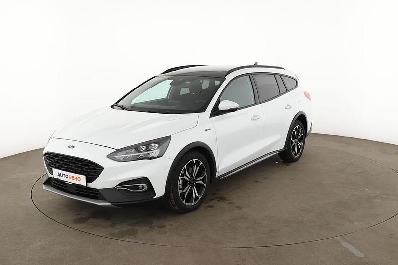 Gebraucht Ford Focus Active X 125 PS (91 kW) 2022 Weiß Kombi