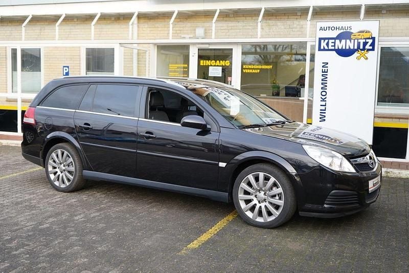 Gebraucht Opel Vectra Edition+ 175 PS (128 kW) 2007 Schwarz Limousine