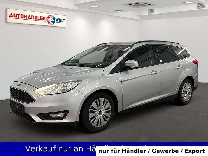 Silber Gebraucht 2015 Ford Focus Kombi | 4.999 € (Superpreis) - Bild 1/3