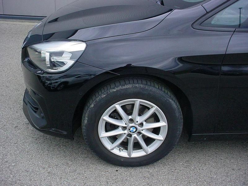 Gebraucht BMW 218 Active Tourer 140 PS (102 kW) 2019 Schwarz Van / Kleinbus