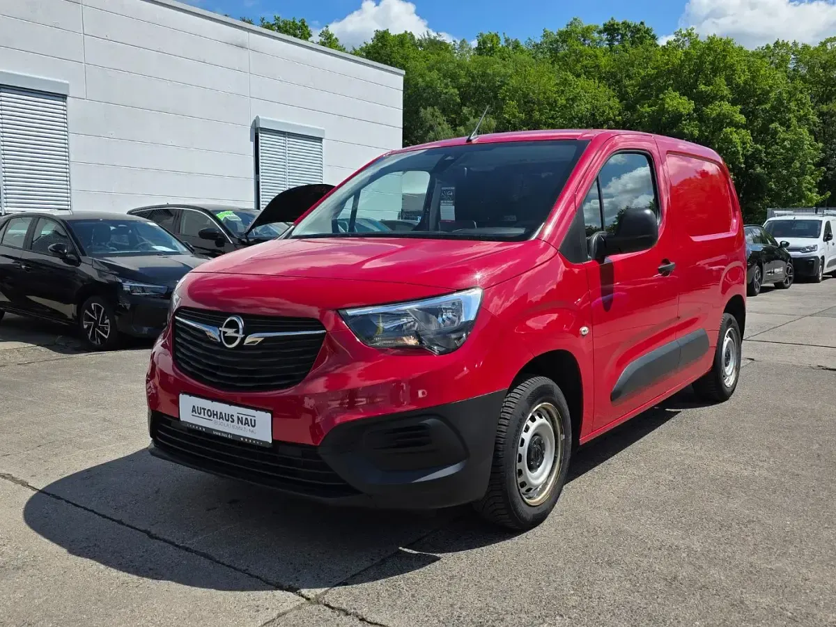 Gebraucht Opel Combo Edition 110 PS (80 kW) 2021 Rubin rot Van / Kleinbus