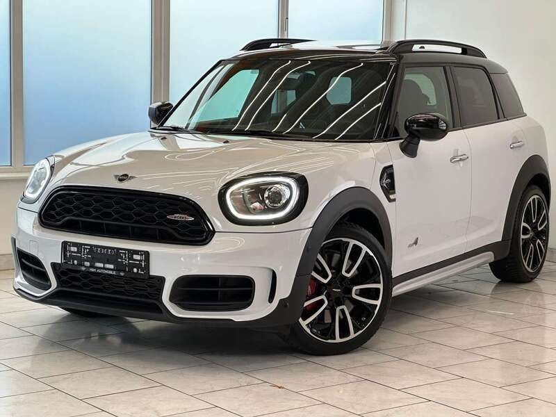 Light white Gebraucht 2019 Mini John Cooper Works Countryman SUV | 29.999 € (Etwas zu teuer) - Bild 1/4