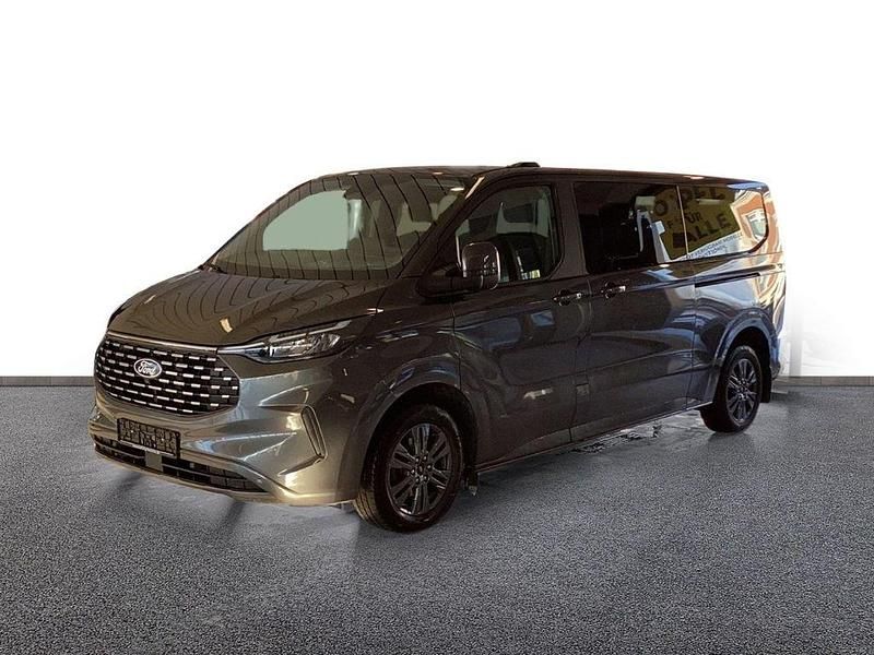 Gebraucht Ford Tourneo Titanium 136 PS (100 kW) 2024 Grau Van / Kleinbus