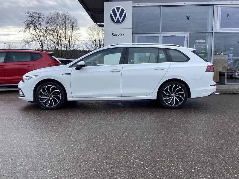 Gebraucht VW Golf VIII Style 190 PS (139 kW) 2022 Weiß Kombi
