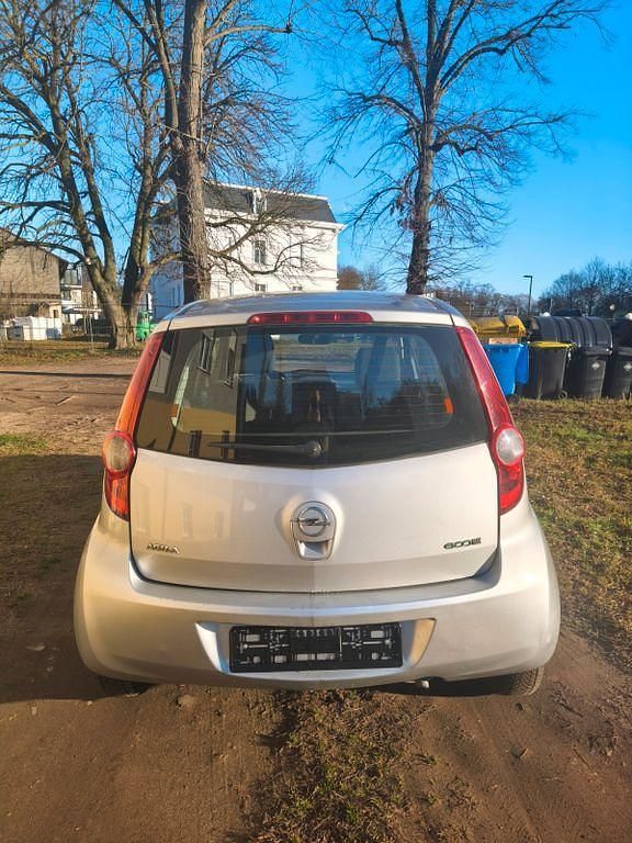 Gebraucht Opel Agila Edition 86 PS (63 kW) 2009 Grau Kleinwagen
