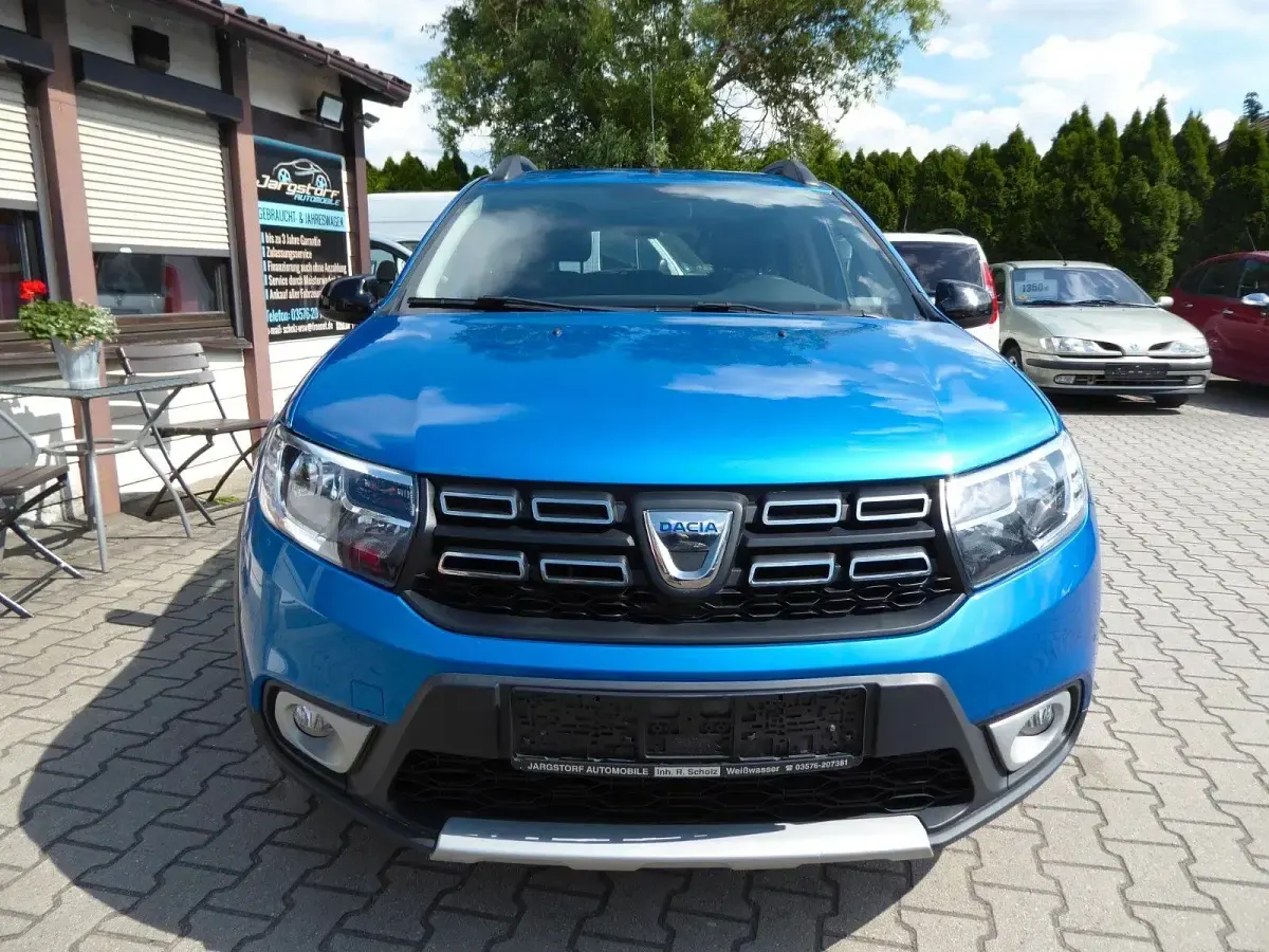 Gebraucht Dacia Logan MCV Stepway 90 PS (66 kW) 2020 Blau Kombi