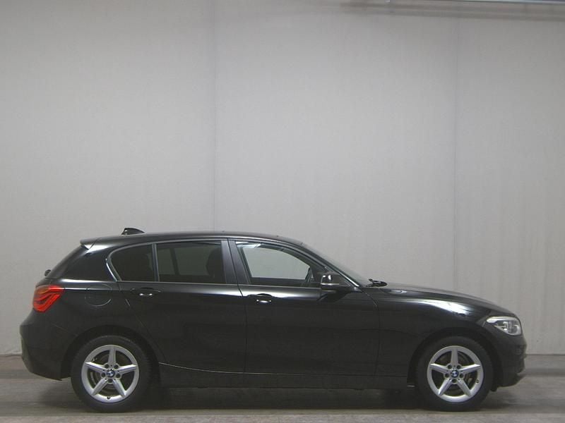 Gebraucht BMW 116 116 PS (85 kW) 2018 Schwarz Kleinwagen