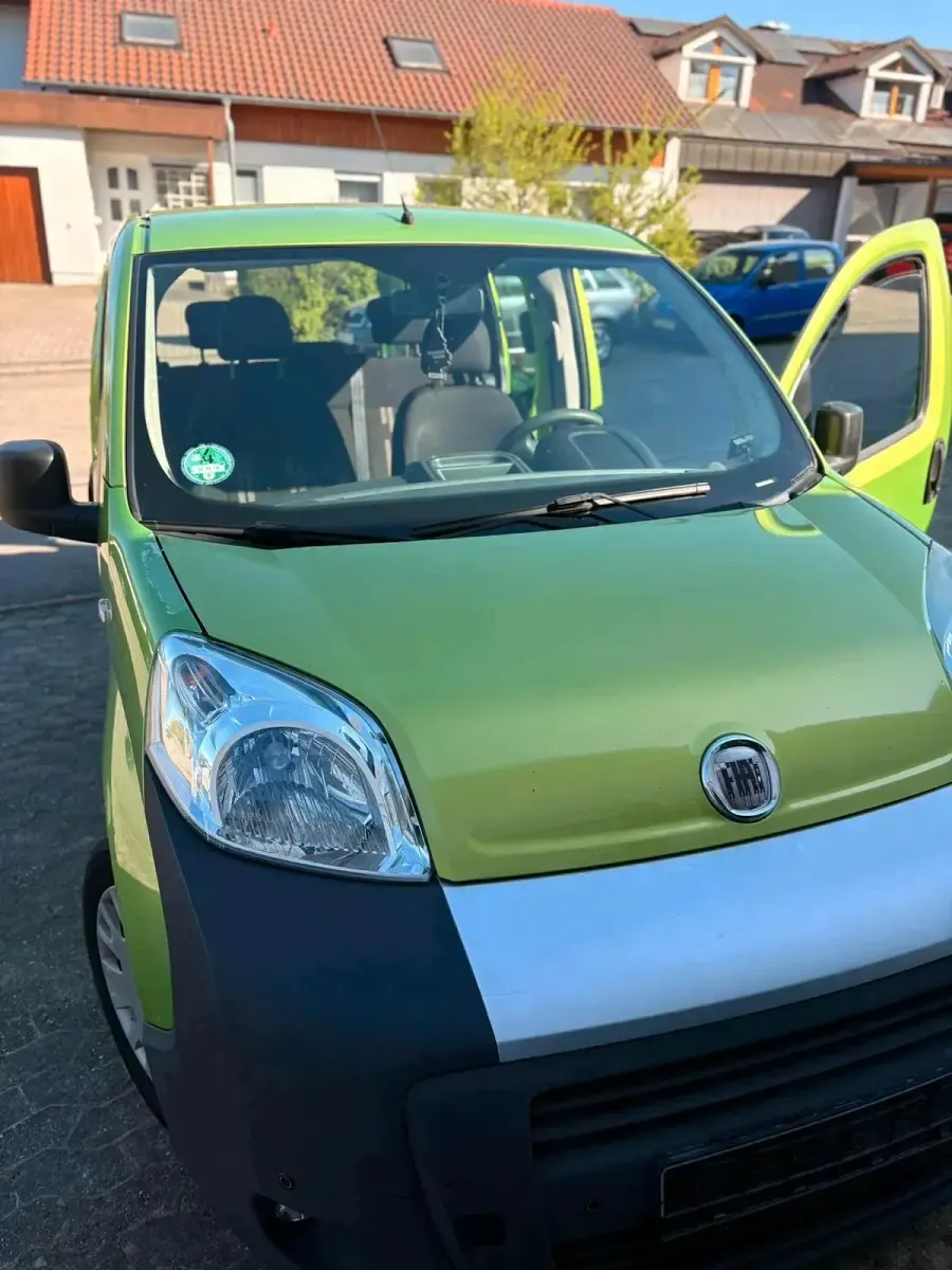 Gebraucht Fiat Fiorino 73 PS (53 kW) 2011 Grün Van / Kleinbus