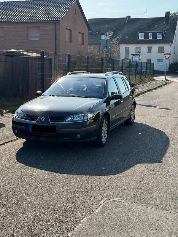 Gebraucht Renault Laguna II 135 PS (99 kW) 2006 Schwarz Kombi
