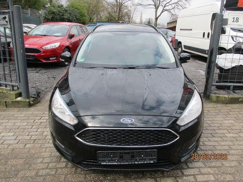 Gebraucht Ford Focus Business Edition 125 PS (91 kW) 2018 Schwarz Kombi