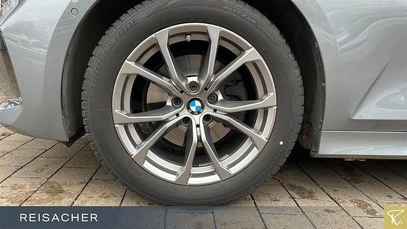 Gebraucht BMW 320 Efficient Dynamics 184 PS (135 kW) 2023 Skyscraper grau metallic Kombi