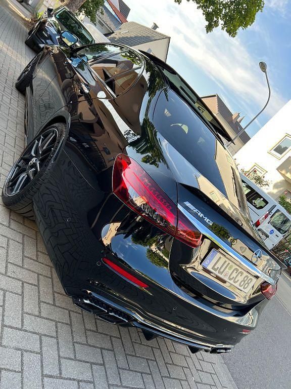 Gebraucht Mercedes E63S AMG AMG 612 PS (450 kW) 2020 Schwarz Limousine