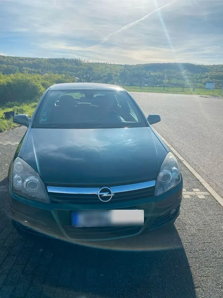 Brugt Opel Astra 105 HK (77 kW) 2004 Grøn Sedan