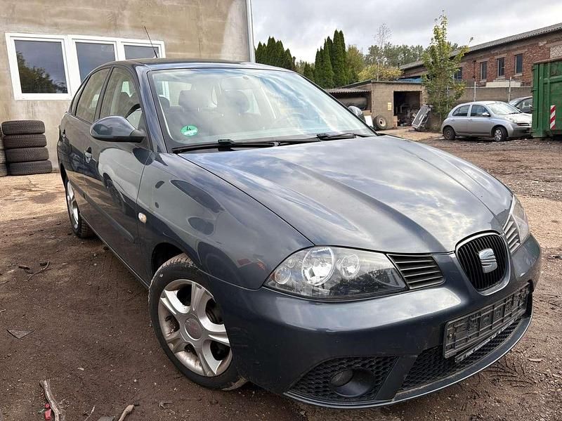 Gris zenith Gebraucht 2007 Seat Ibiza Reference Kleinwagen | 2.299 € - Bild 1/4