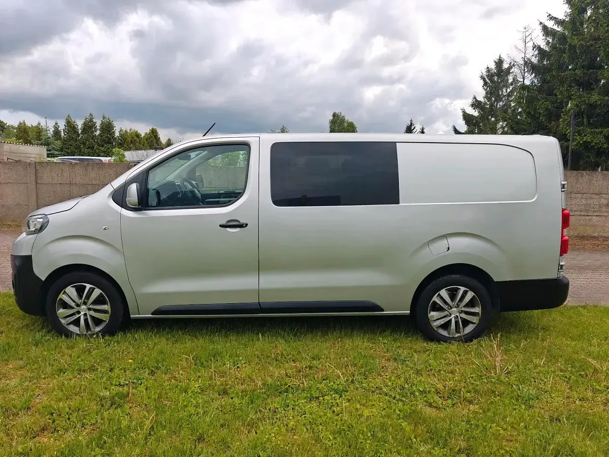 Gebraucht Peugeot Expert 150 PS (110 kW) 2018 Van