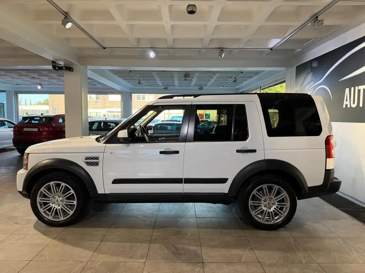 Gebraucht Land Rover Discovery 4 S 211 PS (155 kW) 2012 Weiß SUV
