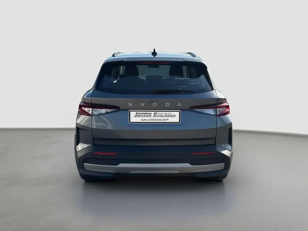 Neu Skoda Elroq Tour 125 kW (170 PS) 2026 Graphite grau SUV