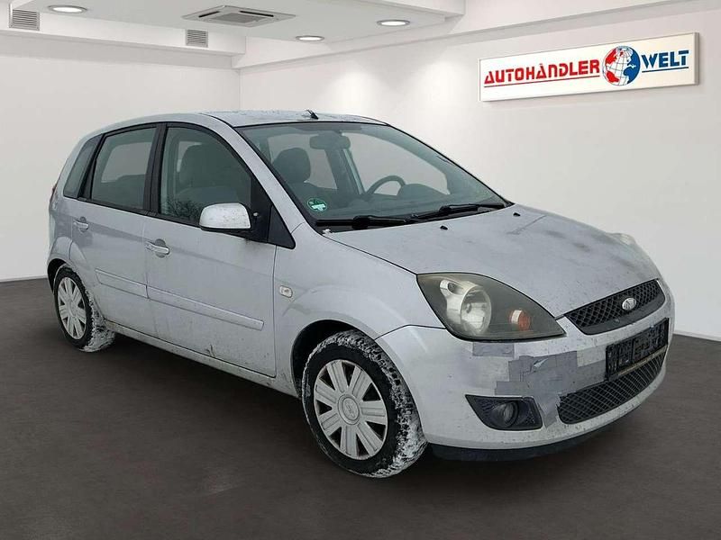 Gebraucht Ford Fiesta Fun X 75 PS (55 kW) 2007 Silber Kleinwagen