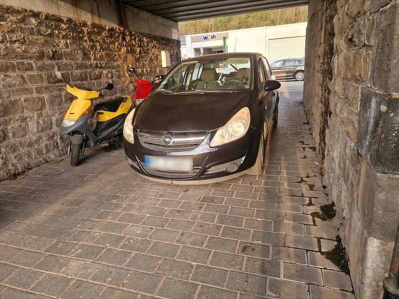 Gebraucht Opel Corsa 80 PS (58 kW) 2008 Andere farben Kleinwagen