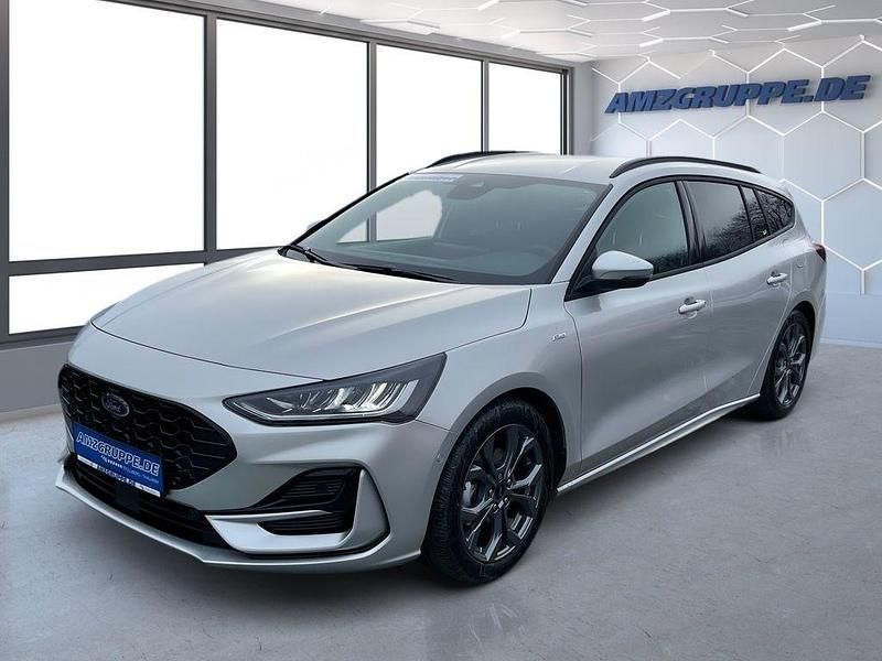 Desert island blue met Gebraucht 2024 Ford Focus ST-Line X Kombi | 28.980 € (Etwas zu teuer) - Bild 1/4