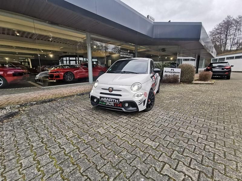 Gebraucht Abarth 595 70th Anniversary 179 PS (131 kW) 2020 Weiß