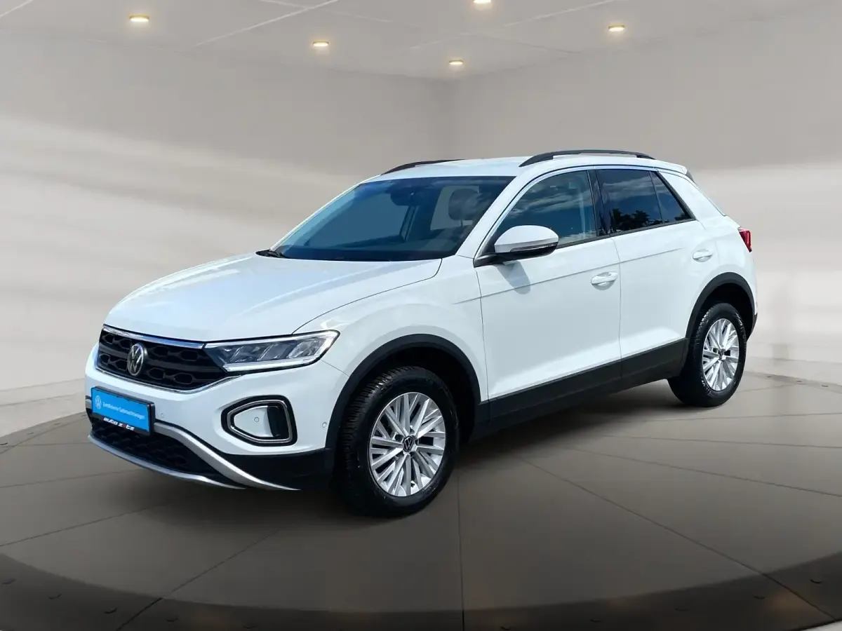 Gebraucht VW T-Roc Life 150 PS (110 kW) 2023 SUV