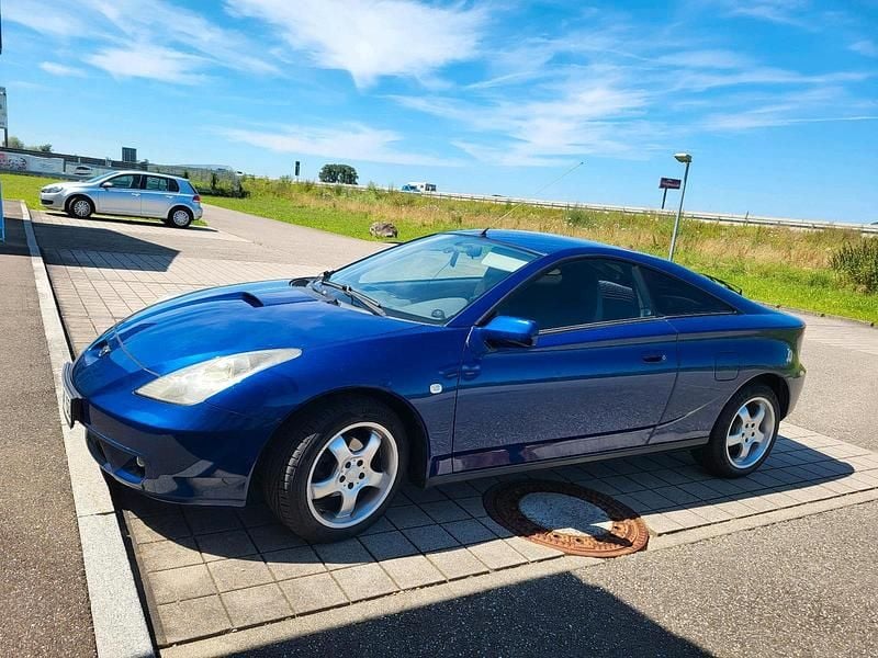 Gebraucht Toyota Celica 143 PS (105 kW) 2000 Blau Coupé