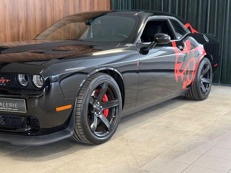 Second-hand Dodge Challenger 717 CP (527 kW) 2018 Negru Coupe